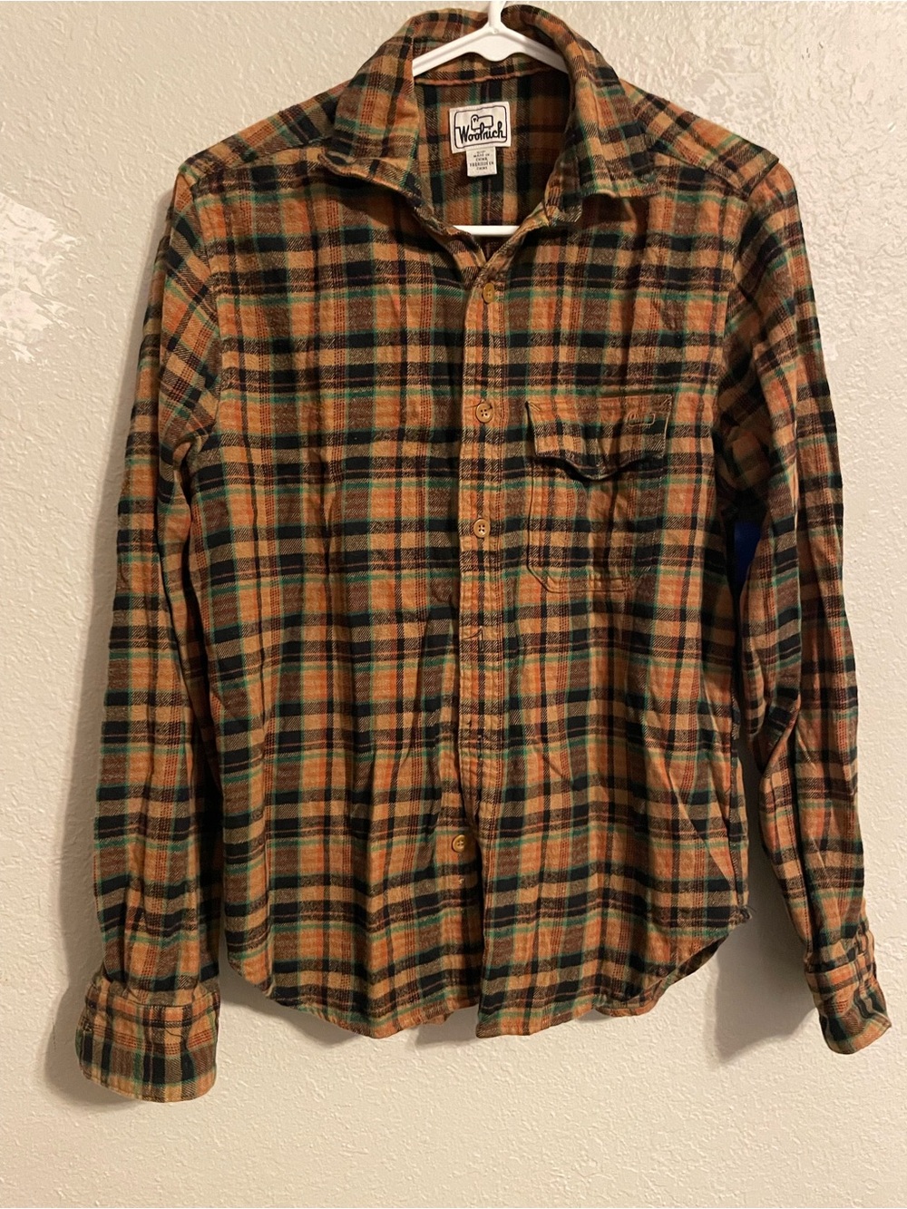 Woolrich Men's Brown and Green Plaid Flannel Button-Up Shirt Small